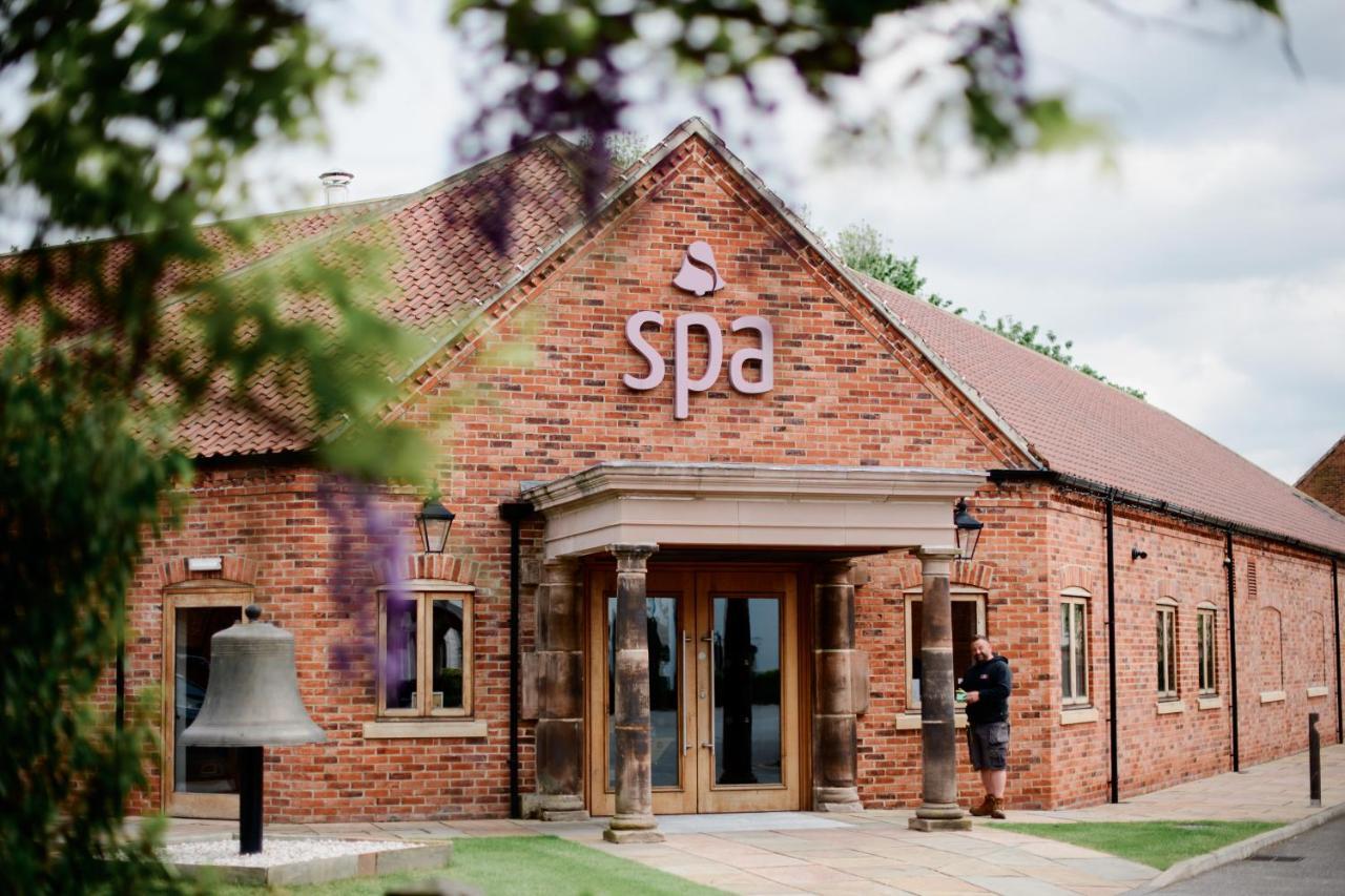 Ye Olde Bell Hotel&Spa Retford Buitenkant foto