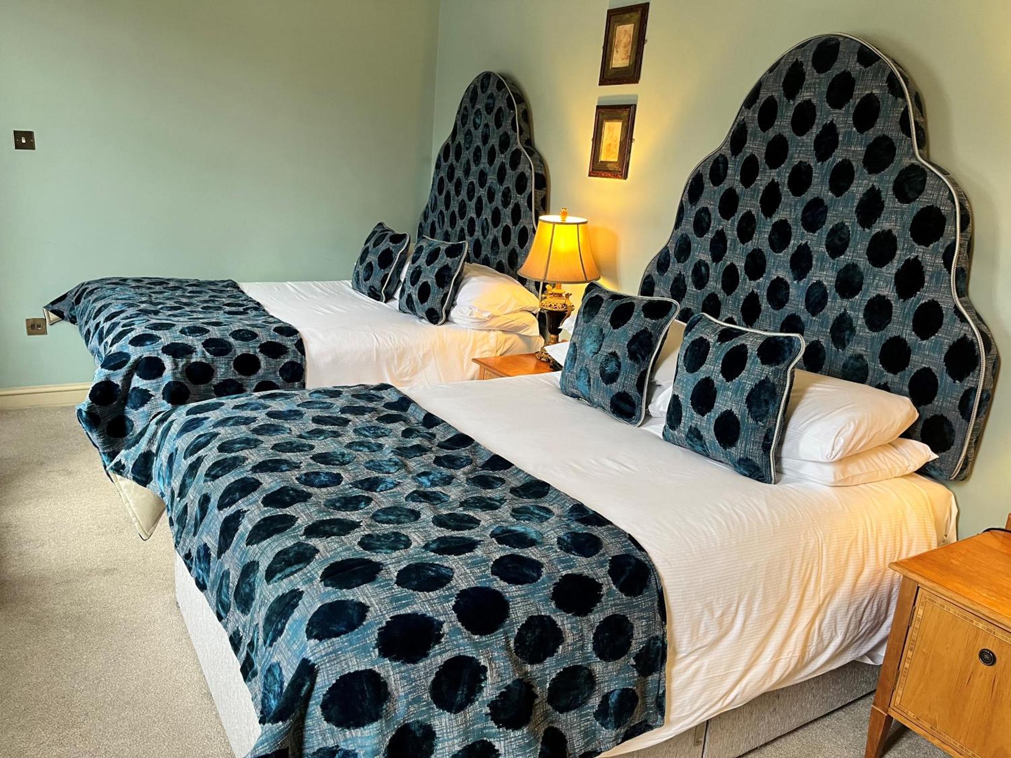 Ye Olde Bell Hotel&Spa Retford Buitenkant foto