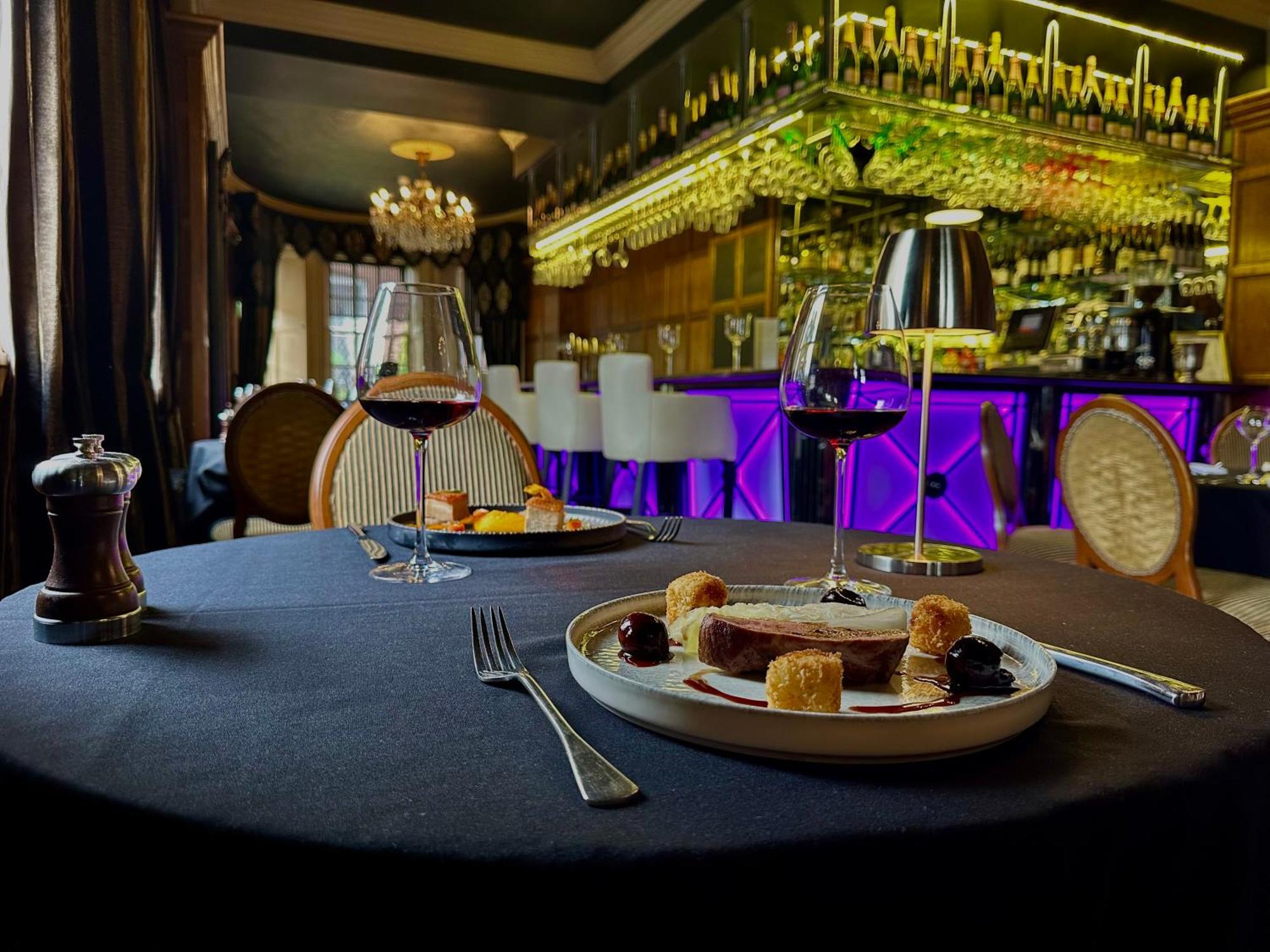 Ye Olde Bell Hotel&Spa Retford Buitenkant foto